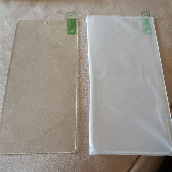 Cell Phone Case. - Picture 6 of 8